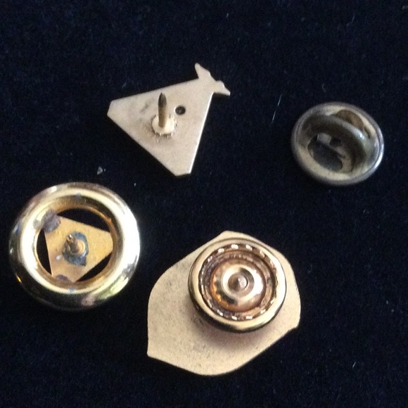 3 Antique Pin or Tie Tacks Possibly Gold & Diamond - Picture 4 of 6